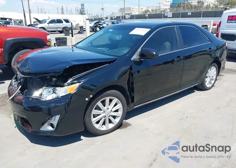 2013 Toyota Camry Xle z USA, uszkodzony, nr VIN 4T4BF1FKXDR326779